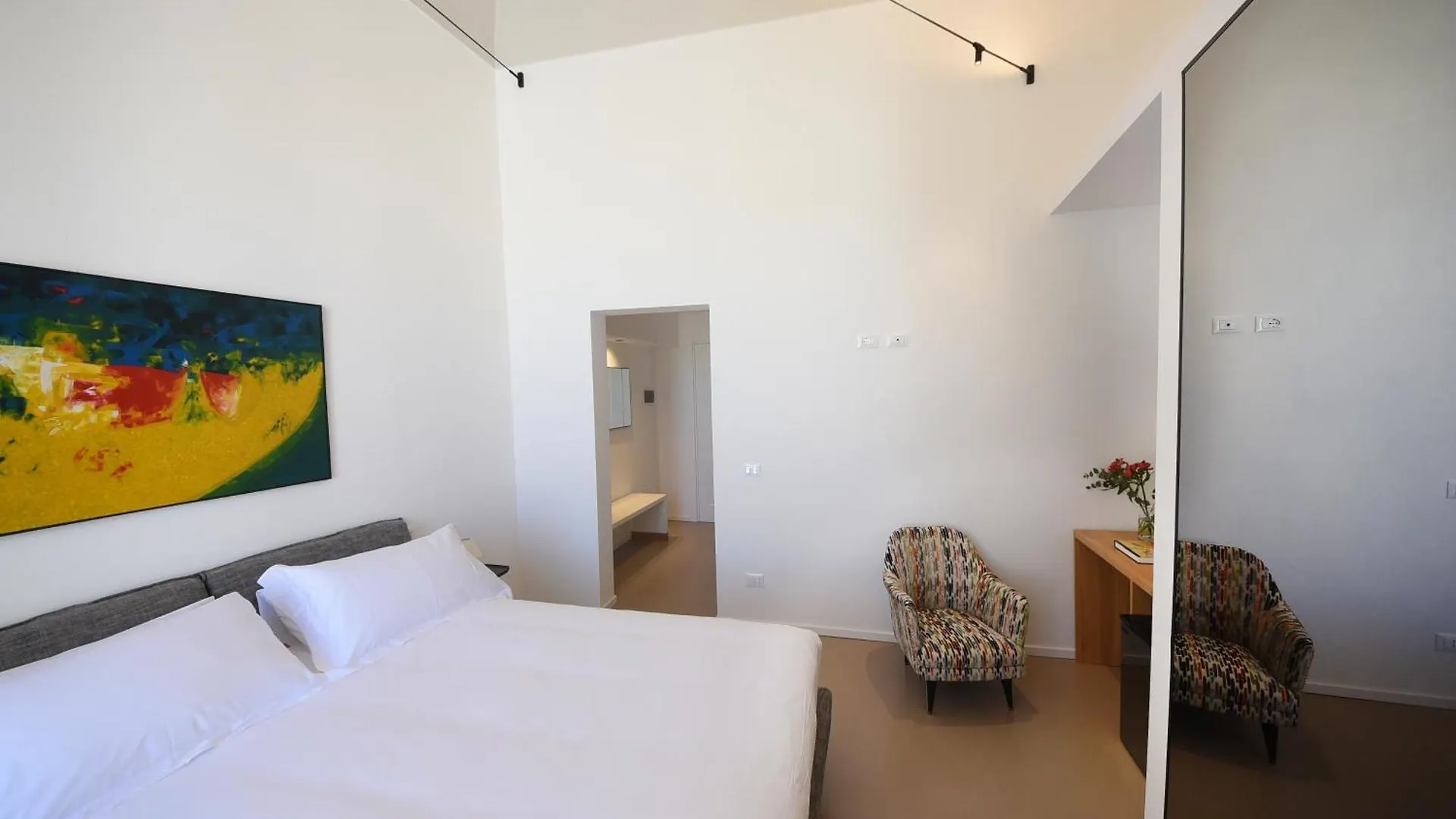 Piano Alloro Palermo Guest house